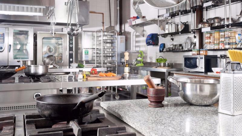 Как выбрать идеальный кухонный инвентарь: советы экспертов